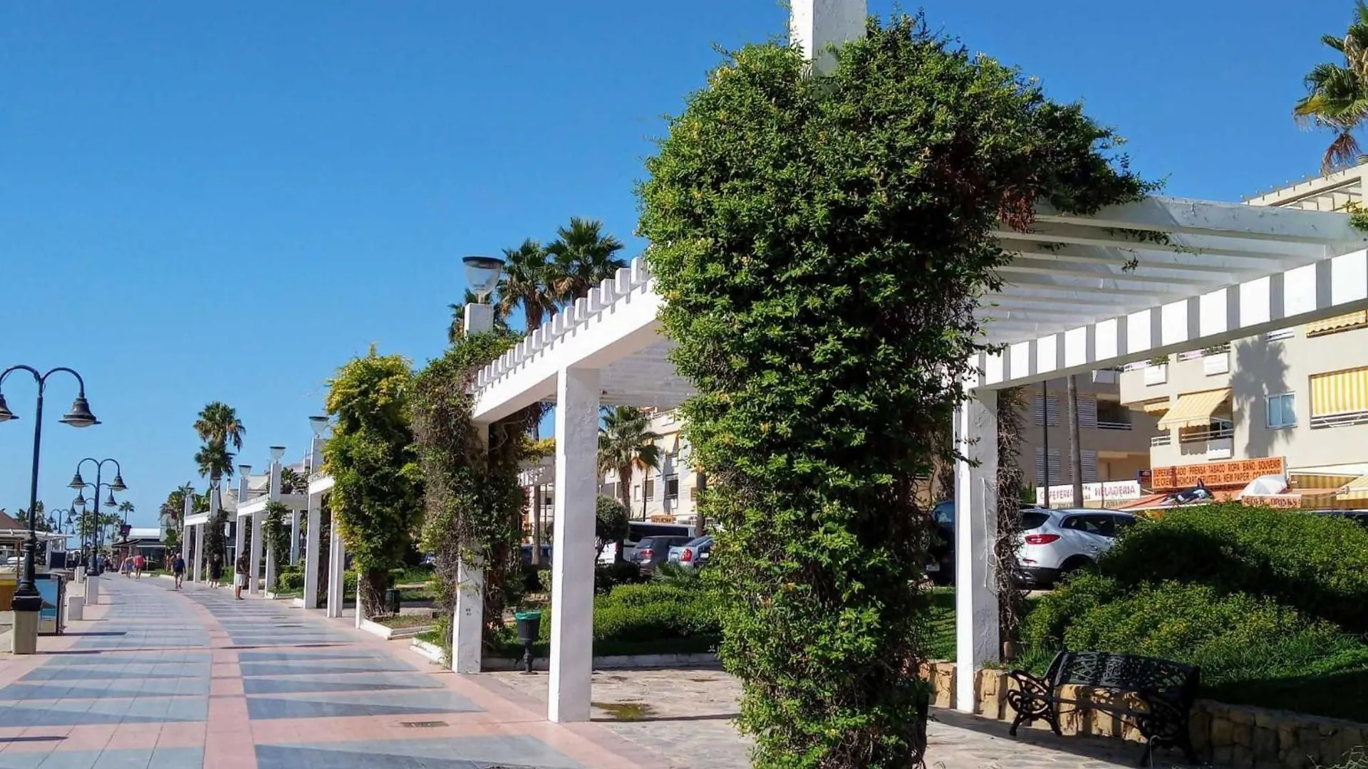 Apartamento En Pleno Centro De טורמולינוס 0*,  ספרד